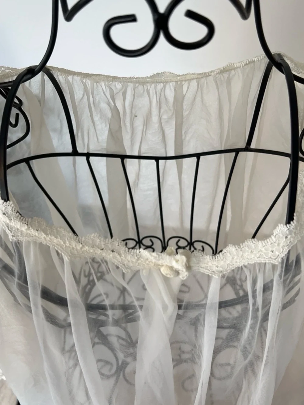 Vintage Sheer White Lace Peignoir Robe / Coquette Duster